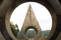 Spomenik Popina u Kraljevu (Srbija)